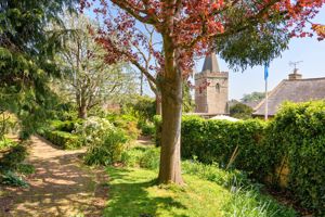Communal Garden- click for photo gallery